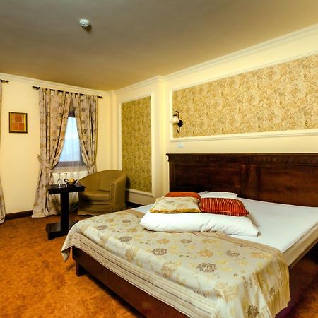 Nobillis - Carpathian Residence Peştera Zimmer foto